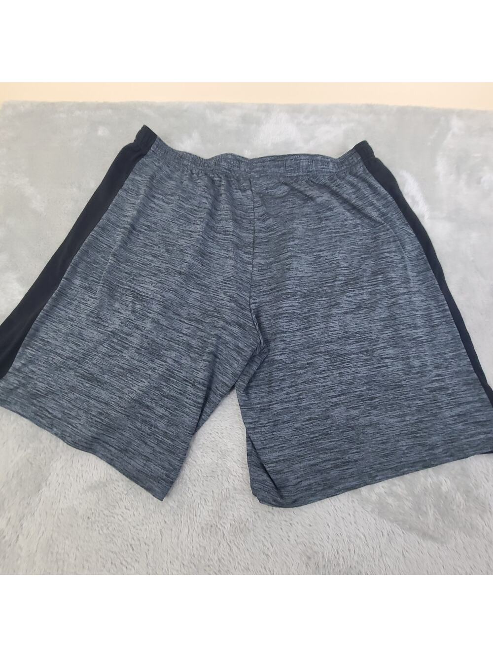 Arctic Cool Men’s XL Black Shorts With Pockets Athletic Baskeball Shorts